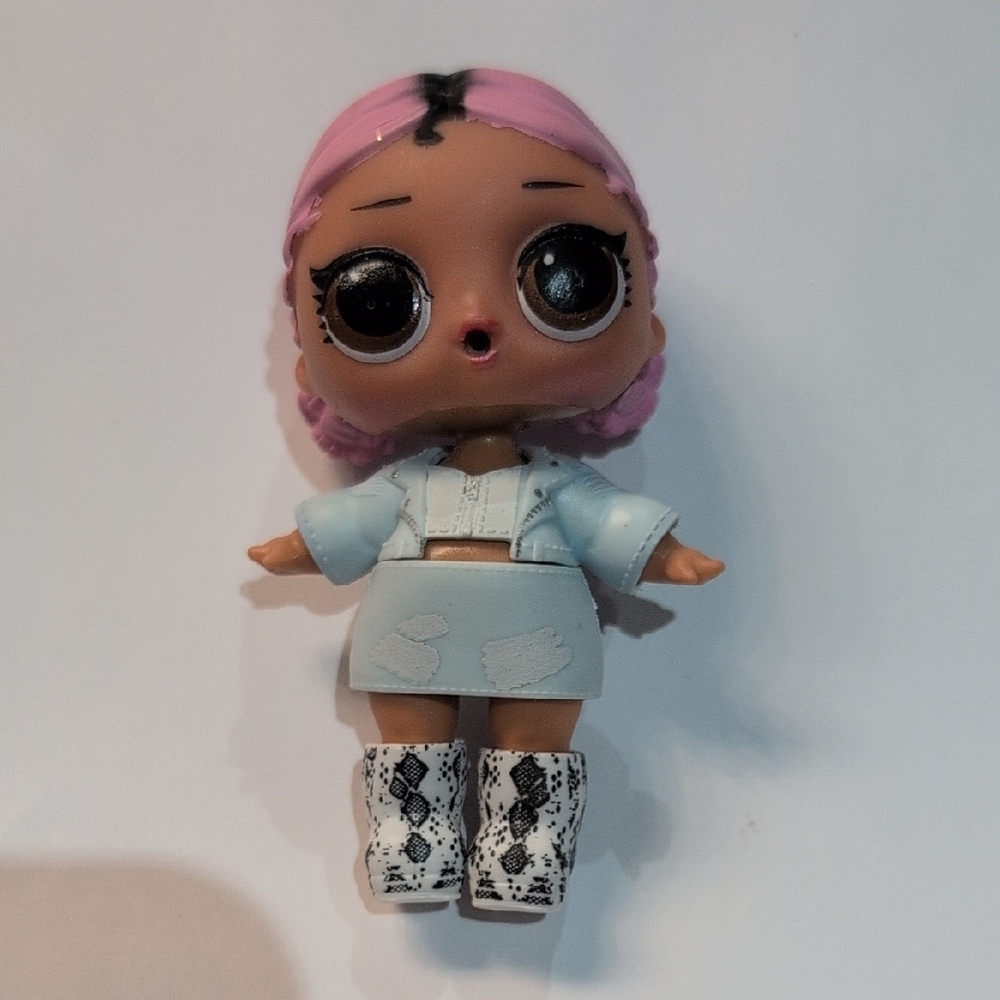 LOL Surprise Jet Set Cutie Doll with boots